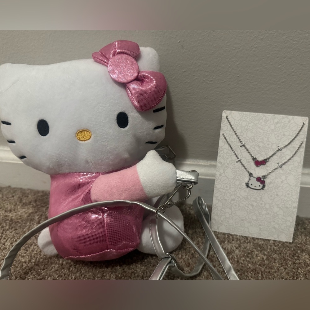 Hello Kitty crossbody bag and Necklace bundle girls accessories toys